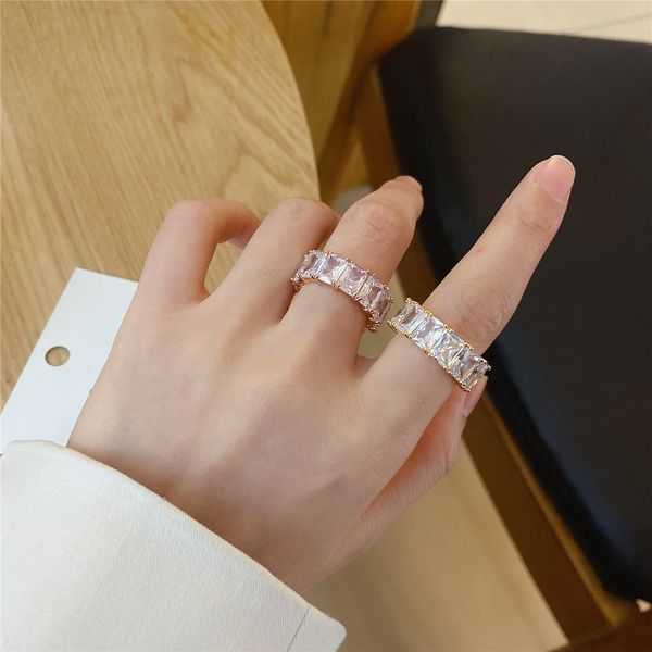wholesale copper plated gold circle ring 17 inlaid zircon couple rings temperament wild simple hand jewelry no. 6, Silver
wholesale copper plated gold circle ring 17 inlaid zircon couple rings temperament wild simple hand jewelry no. 6, Silver
