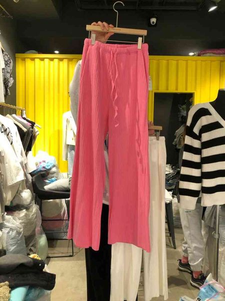 summer thin solid elastic high waist pink wide leg pants women cotton loose casual fashion pantalones de mujer oversize wild 210429, Black;white
summer thin solid elastic high waist pink wide leg pants women cotton loose casual fashion pantalones de mujer oversize wild 210429, Black;white
