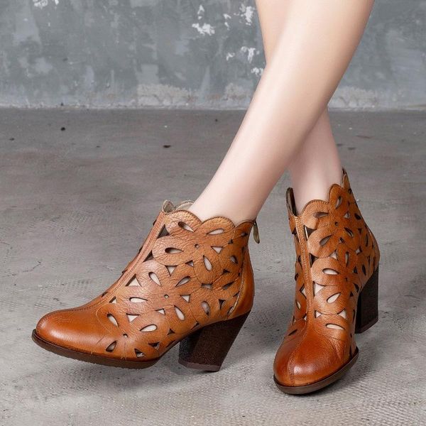 dress shoes vallu roman leather 2021 spring and summer hollow sandals round head thick women, Black
dress shoes vallu roman leather 2021 spring and summer hollow sandals round head thick women, Black