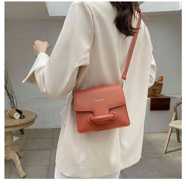 new 2021 fashion small square korean ins trend pu single shoulder messenger women's bag
new 2021 fashion small square korean ins trend pu single shoulder messenger women's bag