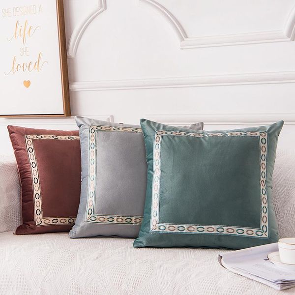 european vintage suede embroidered pillow solid color sofa decorative cushion bedside backrest removable wash cushion/decorative
european vintage suede embroidered pillow solid color sofa decorative cushion bedside backrest removable wash cushion/decorative