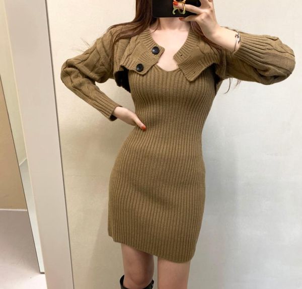 casual dresses two-piece sweater mini dress knitted hood cardigan +tight-fitting slim vest short robe korean elegant fall winter club j, Black;gray
casual dresses two-piece sweater mini dress knitted hood cardigan +tight-fitting slim vest short robe korean elegant fall winter club j, Black;gray