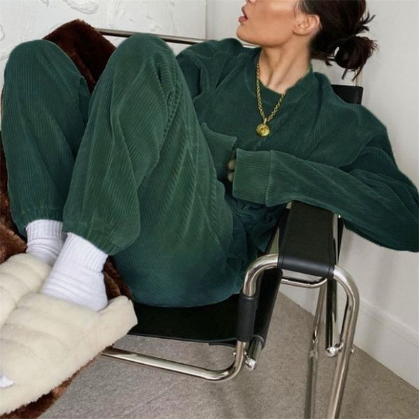 wotwoy autumn winter corduroy tracksuits 2 piece sets women velvet oversized pullover and sweatpants female casual outfits 220315, White
wotwoy autumn winter corduroy tracksuits 2 piece sets women velvet oversized pullover and sweatpants female casual outfits 220315, White