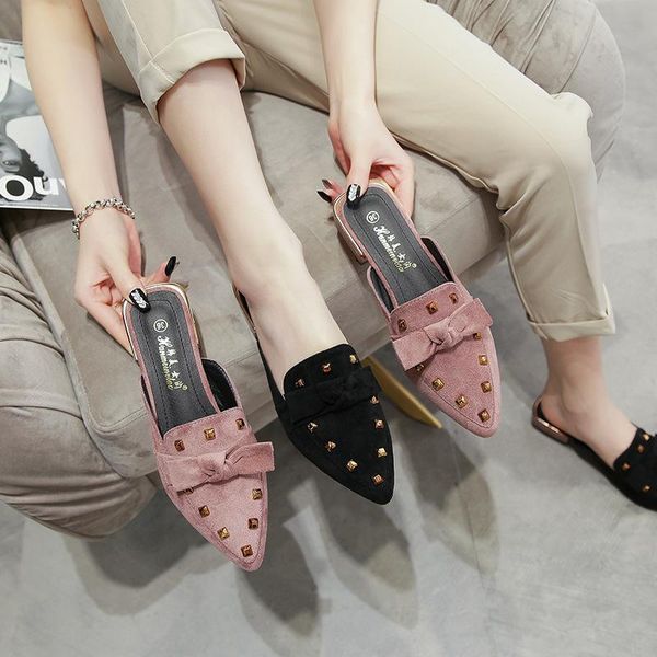 slippers 2021 spring outdoor designer ladies pumps low-heel casual shoes british high heels summer rivet, Black
slippers 2021 spring outdoor designer ladies pumps low-heel casual shoes british high heels summer rivet, Black