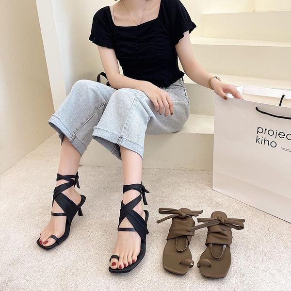 sandals wohdhe 2021 summer design women satin fabric thin high heels ankle strap cross-tied square toe party shoes 7cm, Black
sandals wohdhe 2021 summer design women satin fabric thin high heels ankle strap cross-tied square toe party shoes 7cm, Black