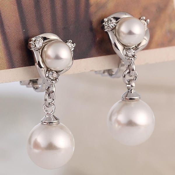 clip-on & screw back elegant rhinestone pearl water drop earrings pierced and non ear clip on for women wedding jewelry, Silver
clip-on & screw back elegant rhinestone pearl water drop earrings pierced and non ear clip on for women wedding jewelry, Silver