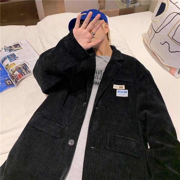men's suits & blazers corduroy suit jacket spring and autumn korean version of the trendy brand retro 2021 design sense lazy early, White;black
men's suits & blazers corduroy suit jacket spring and autumn korean version of the trendy brand retro 2021 design sense lazy early, White;black