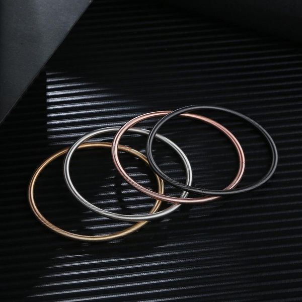 link, chain creative metal memory adjustable spring carbon steel bracelet for men and women fashion party decoration jewelry accessories, Black
link, chain creative metal memory adjustable spring carbon steel bracelet for men and women fashion party decoration jewelry accessories, Black