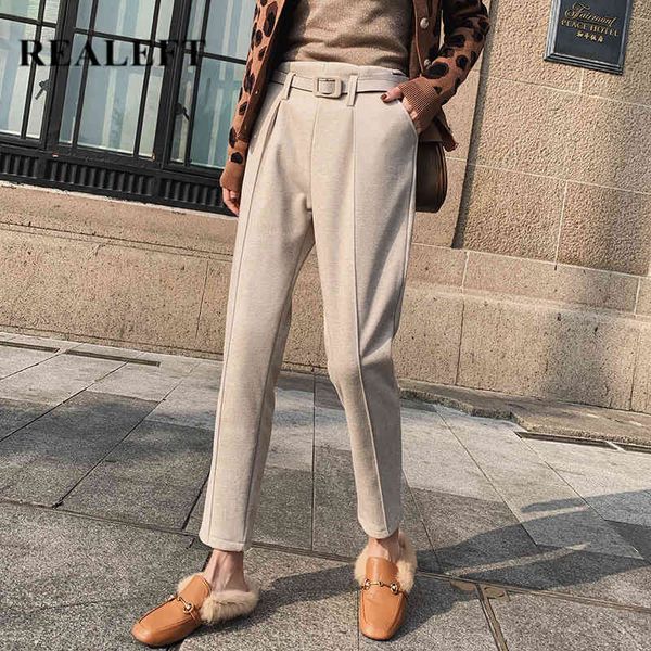 autumn winter woolen formal women's harem pants with belt casual high waist solid chic pocket trousers female 210428, Black;white
autumn winter woolen formal women's harem pants with belt casual high waist solid chic pocket trousers female 210428, Black;white