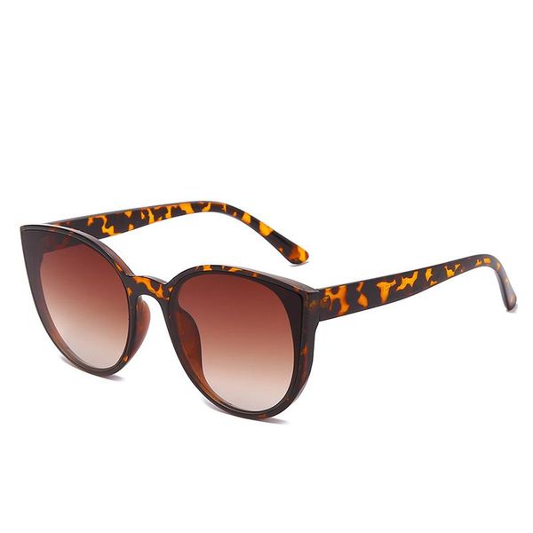 sunglasses european and american fashion classic leopard pattern black frame pink for men women, White;black
sunglasses european and american fashion classic leopard pattern black frame pink for men women, White;black