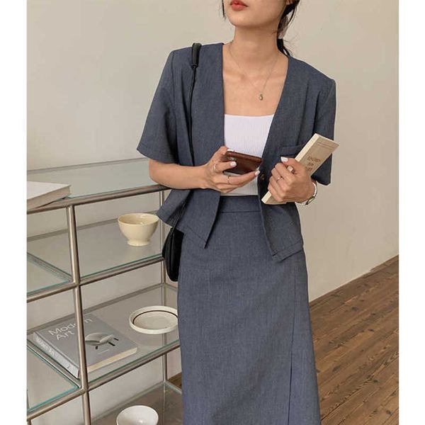 summer 2021 cotton hemp et korean short slim short sleeve cardigan small suit, Black;gray
summer 2021 cotton hemp et korean short slim short sleeve cardigan small suit, Black;gray