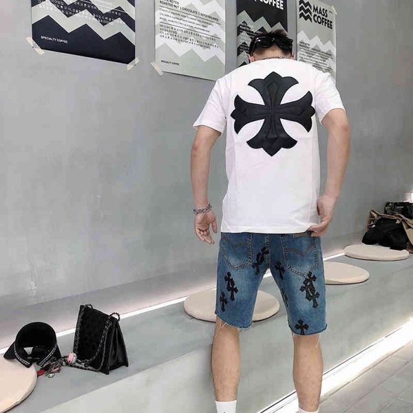 croosin 21ss horseshoe sanskrit chest double cross patchwork embroidery casual short sleeve t-shirt fashion, White;black
croosin 21ss horseshoe sanskrit chest double cross patchwork embroidery casual short sleeve t-shirt fashion, White;black