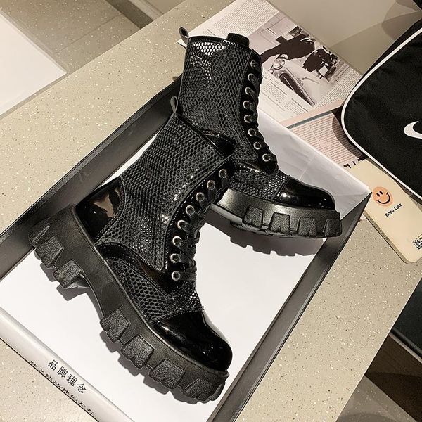 boots women breathable cool fashion matte black hollow out sandals feminine shoes mid-calf booties female platform combat
boots women breathable cool fashion matte black hollow out sandals feminine shoes mid-calf booties female platform combat