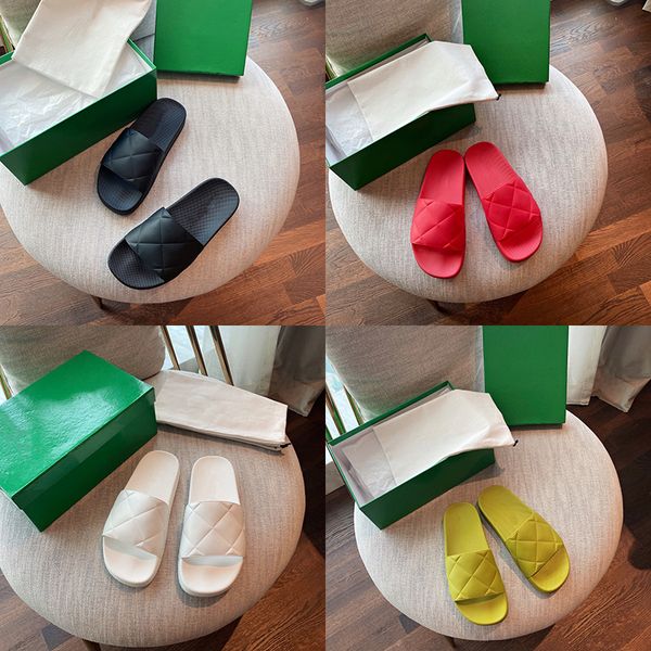 leather slipper women luxurys designers shoes summer designer slippers indoor sandale size 35-40 with box xx-0156, Black
leather slipper women luxurys designers shoes summer designer slippers indoor sandale size 35-40 with box xx-0156, Black