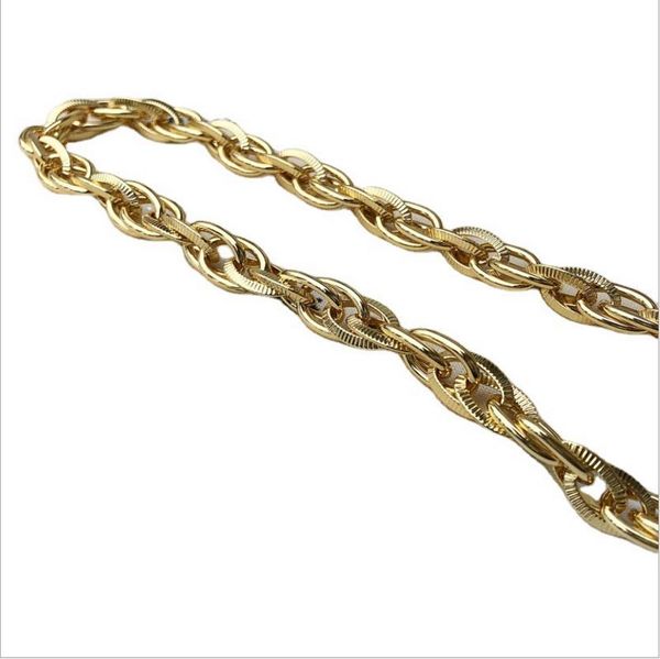 vintage multi-jointed wound necklace with 18k plated real gold spliced collarbone chain, Golden;silver
vintage multi-jointed wound necklace with 18k plated real gold spliced collarbone chain, Golden;silver