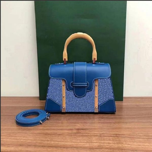 bags wallet fashion lady shoulder purse alligator backpack saigon bag crossbody women luxurys designers 2022 wooden handle handbag, Black;red
bags wallet fashion lady shoulder purse alligator backpack saigon bag crossbody women luxurys designers 2022 wooden handle handbag, Black;red