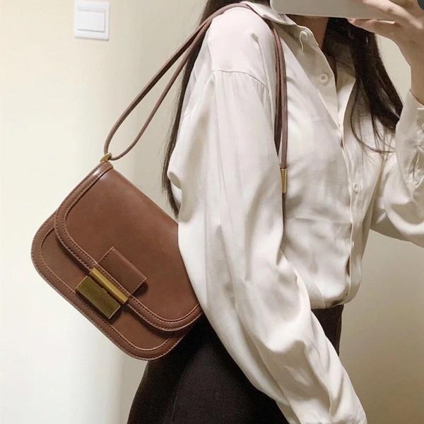 bag girl 2021 retro flip cowhy tofu small square under the shoulder sloping organ cross body
bag girl 2021 retro flip cowhy tofu small square under the shoulder sloping organ cross body
