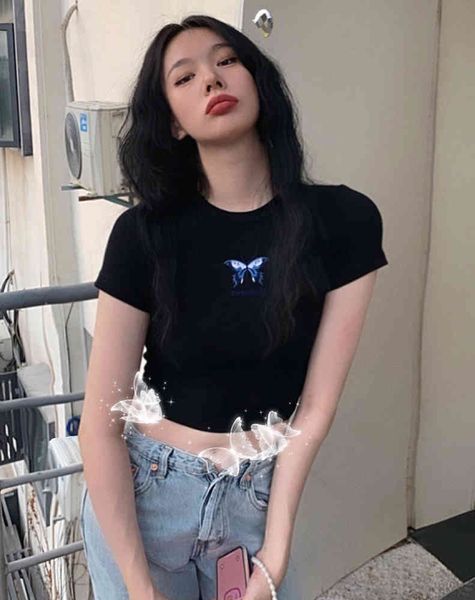 summer ins wind butterfly embroidery tight-fitting short-sleeved t-shirt female high-waisted shirt 210429, Black
summer ins wind butterfly embroidery tight-fitting short-sleeved t-shirt female high-waisted shirt 210429, Black
