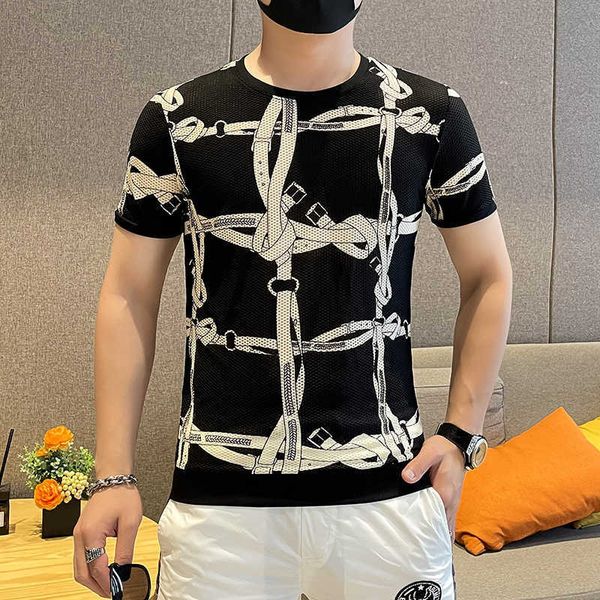 t-shirt, tiktok live men's short sleeved summer korean version, fashion neck shirt, handsome body, air tight and semi sleeved., White;black
t-shirt, tiktok live men's short sleeved summer korean version, fashion neck shirt, handsome body, air tight and semi sleeved., White;black