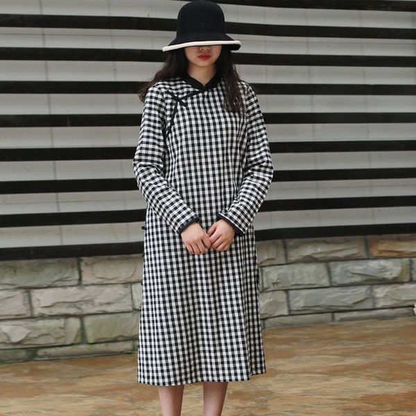 johnature cotton linen retro plate buckle stand long sleeve plaid dresses autumn loose comfortable women fashion dress 210521, Black;gray
johnature cotton linen retro plate buckle stand long sleeve plaid dresses autumn loose comfortable women fashion dress 210521, Black;gray