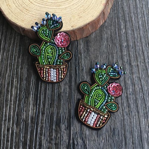 pins, brooches the french design style handmade brooch hand-stitched cactus silk, Gray
pins, brooches the french design style handmade brooch hand-stitched cactus silk, Gray