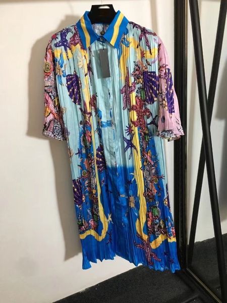 2021 lapel neck short sleeve panelled print fashion milan runway designer dress brand same style dress 0605-3, Black
2021 lapel neck short sleeve panelled print fashion milan runway designer dress brand same style dress 0605-3, Black