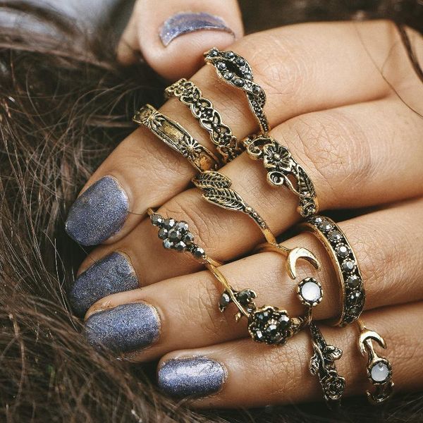 wedding rings vintage punk rose flower leaf moon ring sets for women antique 11pcs/set gold silver color finger jewelry accessories, Slivery;golden
wedding rings vintage punk rose flower leaf moon ring sets for women antique 11pcs/set gold silver color finger jewelry accessories, Slivery;golden