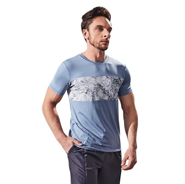 men jogging t shirt,running fitness workout sport gym training exercise loose casual quick dry male sportswear tshirts running jerseys, Black;blue
men jogging t shirt,running fitness workout sport gym training exercise loose casual quick dry male sportswear tshirts running jerseys, Black;blue
