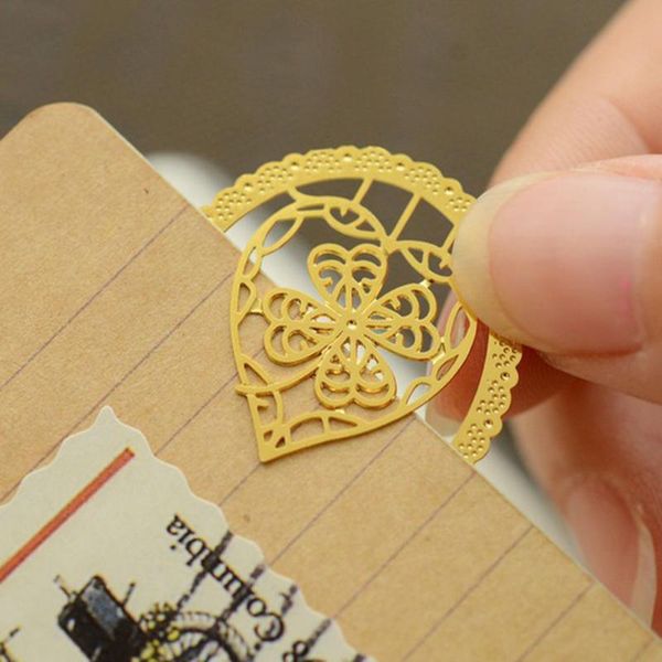 bookmark 2pcs mini bookmarks stationery gift gold forreadingmodern design lovely pierced lace dream metal animal design2.5*3 cm
bookmark 2pcs mini bookmarks stationery gift gold forreadingmodern design lovely pierced lace dream metal animal design2.5*3 cm