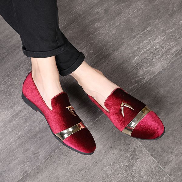 Big Size 37-48 Personality Metal Pendant Decorated 2021 Fashion Men Formal Shoes Spring Men Party Driving Business Shoes, Black
Big Size 37-48 Personality Metal Pendant Decorated 2021 Fashion Men Formal Shoes Spring Men Party Driving Business Shoes, Black