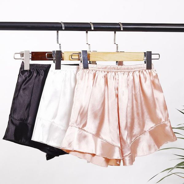 women's panties ruffled summer anti-empty bottoming mid-waist lace shorts pajamas comfortable and breathable three-quarter pants, Black;pink
women's panties ruffled summer anti-empty bottoming mid-waist lace shorts pajamas comfortable and breathable three-quarter pants, Black;pink