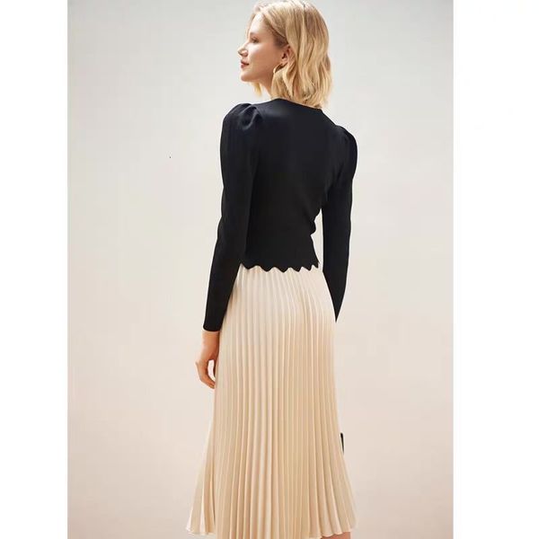 women's sweaters women pullovers knitted spring autumn v-neck solid long sleeve pearl buttons elegant streetwear office lady 6et, White;black
women's sweaters women pullovers knitted spring autumn v-neck solid long sleeve pearl buttons elegant streetwear office lady 6et, White;black