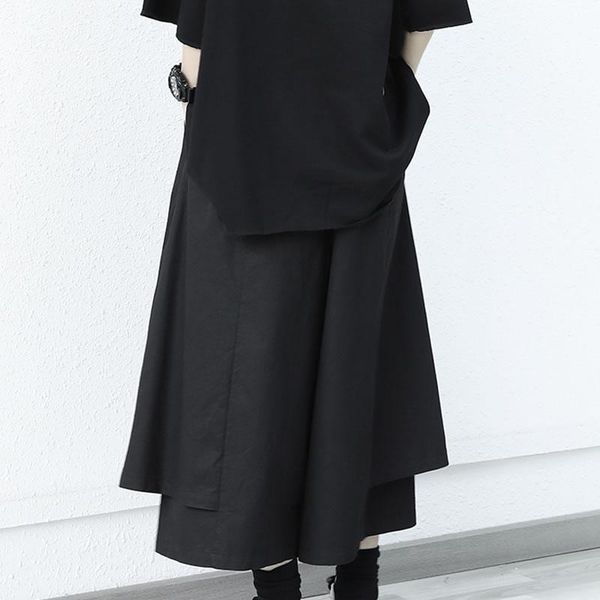 women's pants & capris pleated fashion women pocket fan casual elastic waist 2021 summer black irregular loose c815, Black;white
women's pants & capris pleated fashion women pocket fan casual elastic waist 2021 summer black irregular loose c815, Black;white