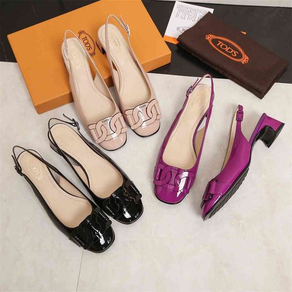 70% off wholesale sandals flip-flops potato silk twist button round head thick heel sandals leather baotou casual summer women's light, Black
70% off wholesale sandals flip-flops potato silk twist button round head thick heel sandals leather baotou casual summer women's light, Black