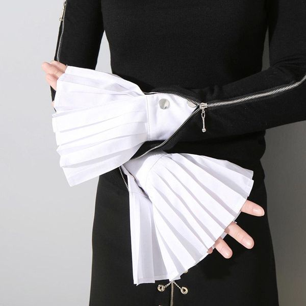 fingerless gloves aimenunu fashion white pleated women flared cuffs all-match basic clothes accessories black shirt sleeve wristband, Blue;gray
fingerless gloves aimenunu fashion white pleated women flared cuffs all-match basic clothes accessories black shirt sleeve wristband, Blue;gray
