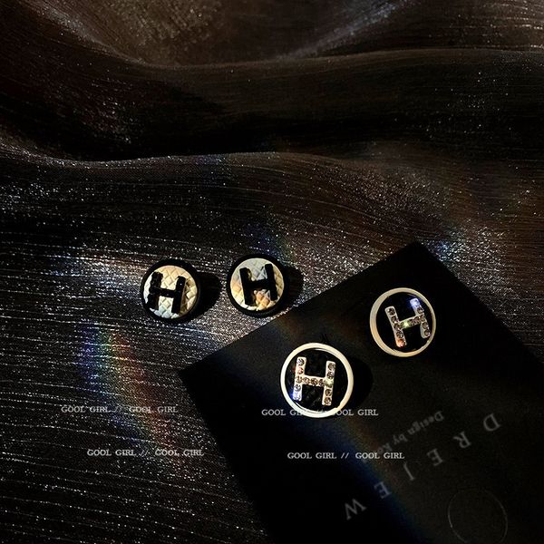 925 silver needle letter earrings geometric rings earrings south korea dongdamen metal new ear buckle yiwu jewelry girl
925 silver needle letter earrings geometric rings earrings south korea dongdamen metal new ear buckle yiwu jewelry girl