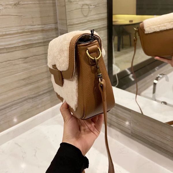 2021 luxury designer brand senior butterfly bags all-match fashion shoulder handbags chains phone cross body temperament bag
2021 luxury designer brand senior butterfly bags all-match fashion shoulder handbags chains phone cross body temperament bag