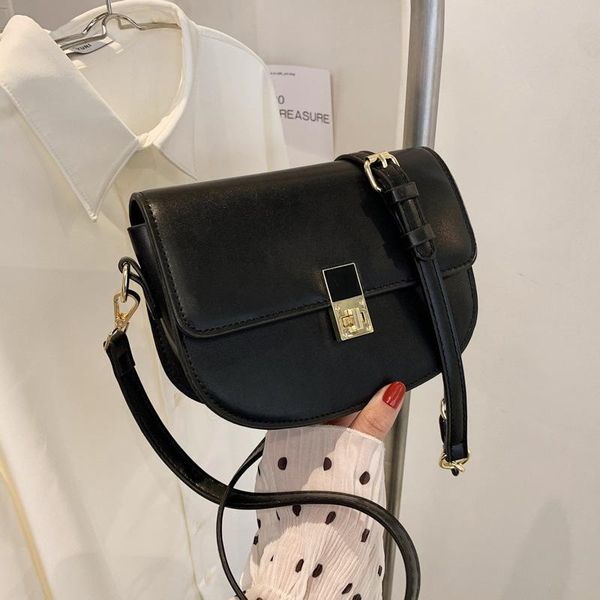 evening bags personalized leather chain small square bag 2021 trendy fashion female messenger one-shoulder saddle
evening bags personalized leather chain small square bag 2021 trendy fashion female messenger one-shoulder saddle