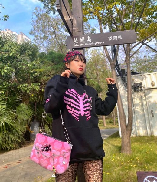 autumn winter gothic harajuku black skull bone print hoodies cool girl punk loose long sleeve fashion sweatshirt women's & sweatshirts
autumn winter gothic harajuku black skull bone print hoodies cool girl punk loose long sleeve fashion sweatshirt women's & sweatshirts