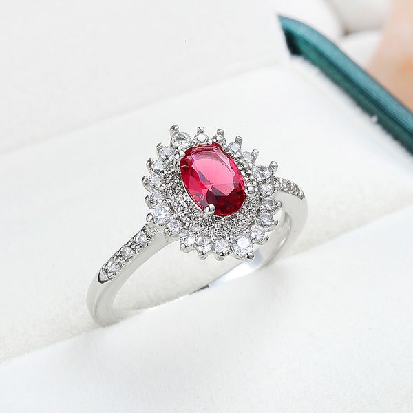 ring jewelry creative fashion women's zircon hand red diamond wedding, Slivery;golden
ring jewelry creative fashion women's zircon hand red diamond wedding, Slivery;golden
