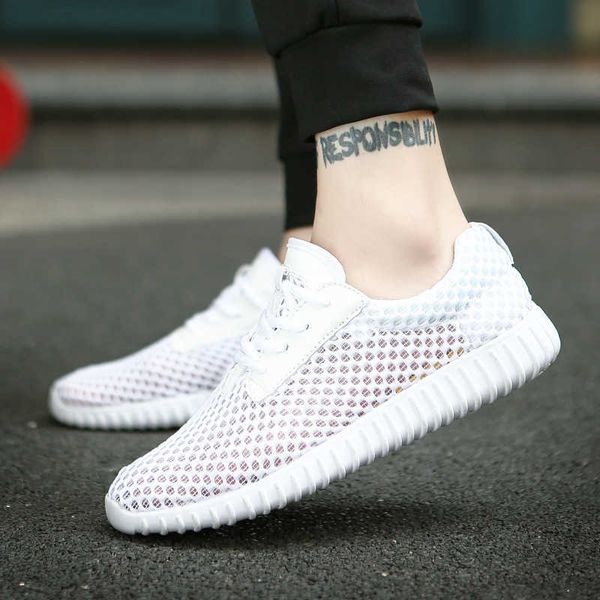 mens running shoes2020 spring and summer breathable men's mesh sports korean fashion leisure running shoes traniers sneakers
mens running shoes2020 spring and summer breathable men's mesh sports korean fashion leisure running shoes traniers sneakers