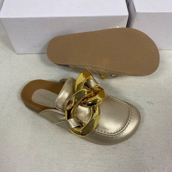slippers brand design gold chain women slipper closed toe slip on mules shoes round low heels casual slides flip flop summer 2021, Black
slippers brand design gold chain women slipper closed toe slip on mules shoes round low heels casual slides flip flop summer 2021, Black