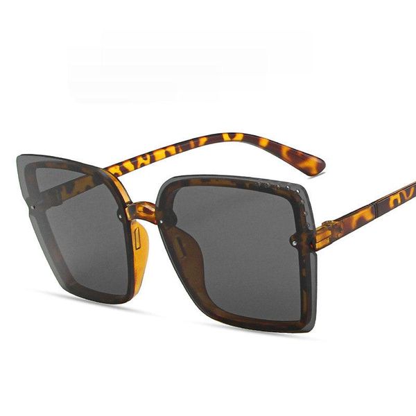 sunglasses vintage square women siamese oversized sun glasses for rimless ocean lens big shades, White;black
sunglasses vintage square women siamese oversized sun glasses for rimless ocean lens big shades, White;black