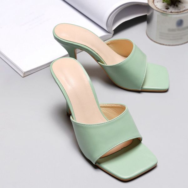 2021 new designer pvc transparent slippers women perspex high heels summer party ladies clear band crystal shoes plus size fdhdfhg, Black
2021 new designer pvc transparent slippers women perspex high heels summer party ladies clear band crystal shoes plus size fdhdfhg, Black