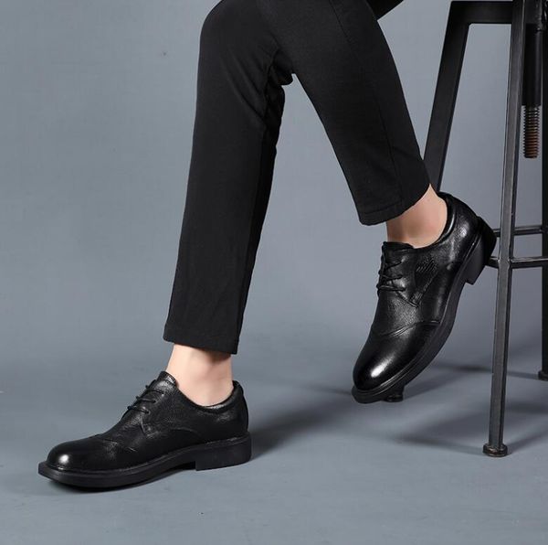 2021dress shoes mens spring fashion leather male casual carved formal brogue lace up wedding for young bullock men size:39-44, Black
2021dress shoes mens spring fashion leather male casual carved formal brogue lace up wedding for young bullock men size:39-44, Black