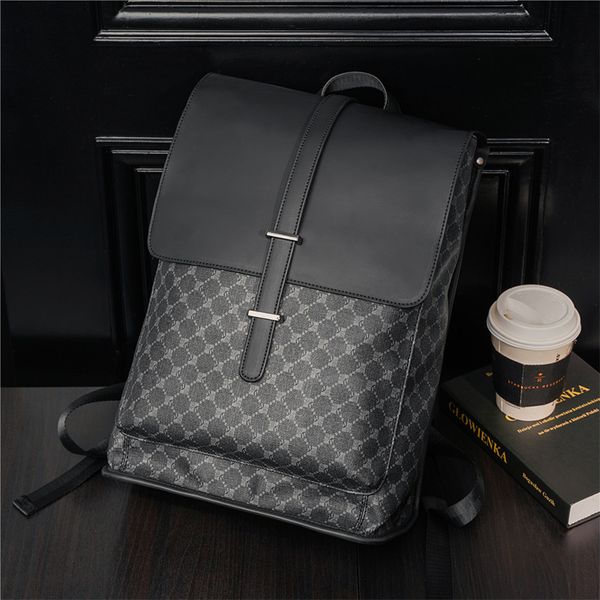 bag handbag men's backpack leather lattice trendy leisure flip schoolbag computer fashion 45, Black;red
bag handbag men's backpack leather lattice trendy leisure flip schoolbag computer fashion 45, Black;red