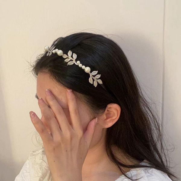 hair clips & barrettes 2021 headbands for women retro style accessories pearl flower leaves headband simple girl bezel band, Golden;silver
hair clips & barrettes 2021 headbands for women retro style accessories pearl flower leaves headband simple girl bezel band, Golden;silver
