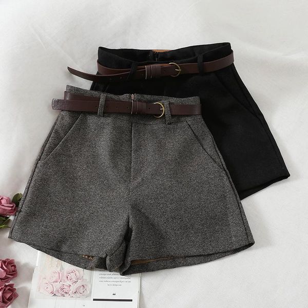 women's shorts 2021 fashion winter retro temperament high waist wide leg casual straight, White;black
women's shorts 2021 fashion winter retro temperament high waist wide leg casual straight, White;black