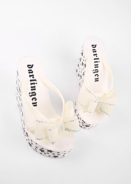 on a wedge house slippers platform rubber flip flops shoes woman 2021 shale female beach slipers women butterfly-knot hawaiian, Black
on a wedge house slippers platform rubber flip flops shoes woman 2021 shale female beach slipers women butterfly-knot hawaiian, Black