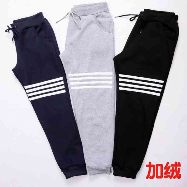 winter sports men's warm straight tube korean casual running women's plush embroidery, Blue
winter sports men's warm straight tube korean casual running women's plush embroidery, Blue